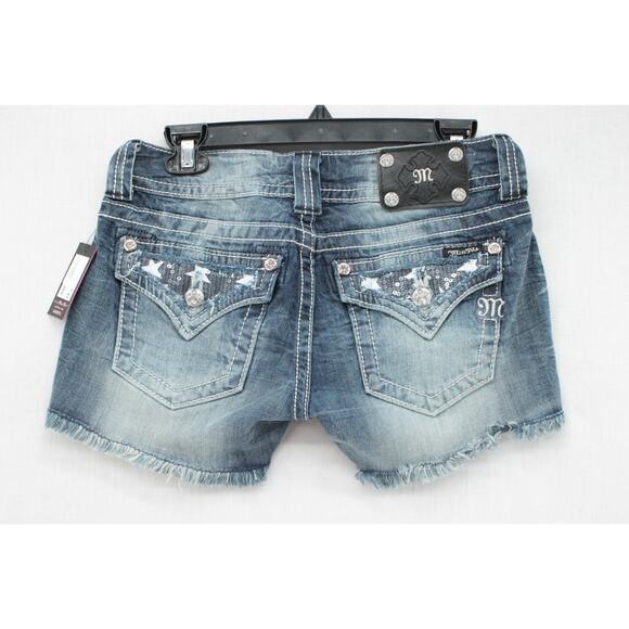 NWT Miss Me Shorts Womens 27 Blue USA Flag Patriotic Memorial Day Sequin Bling - Picture 3 of 9